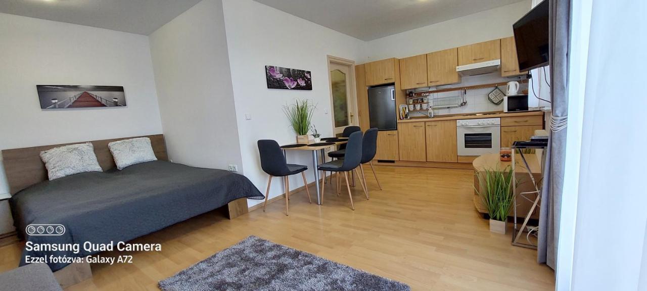 Apartmán Beszedes-Lak, Aranypart Siófok Exteriér fotografie