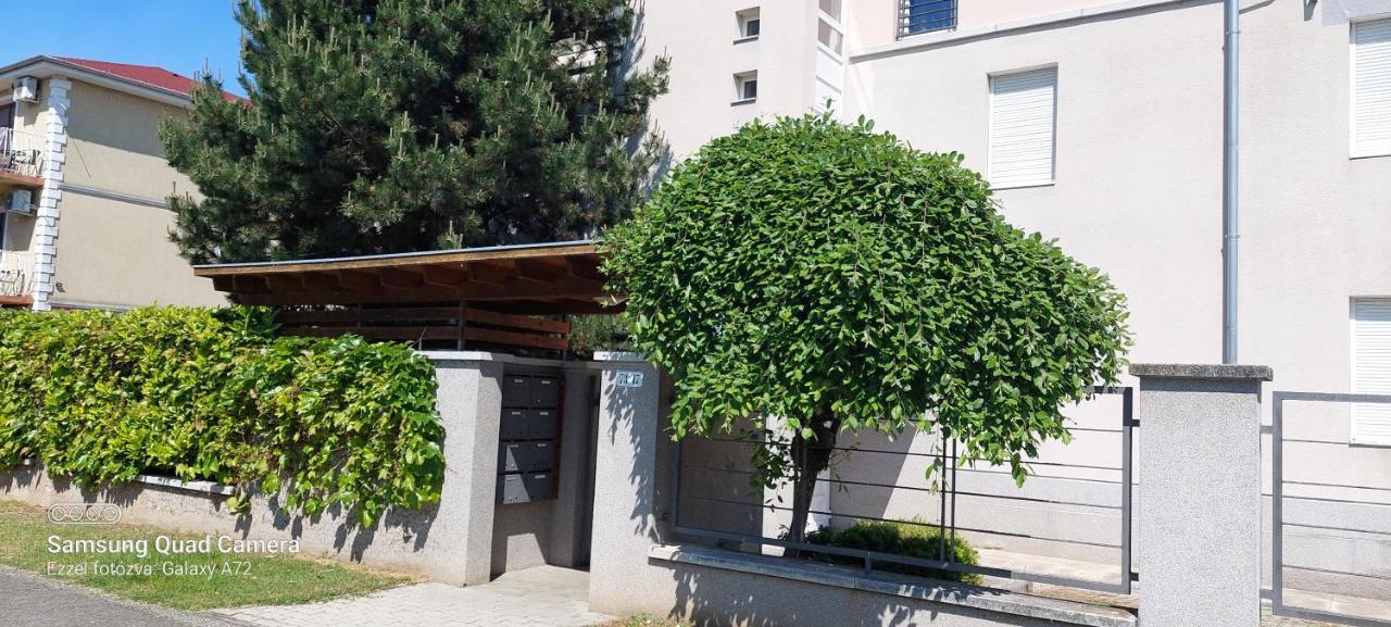 Apartmán Beszedes-Lak, Aranypart Siófok Exteriér fotografie